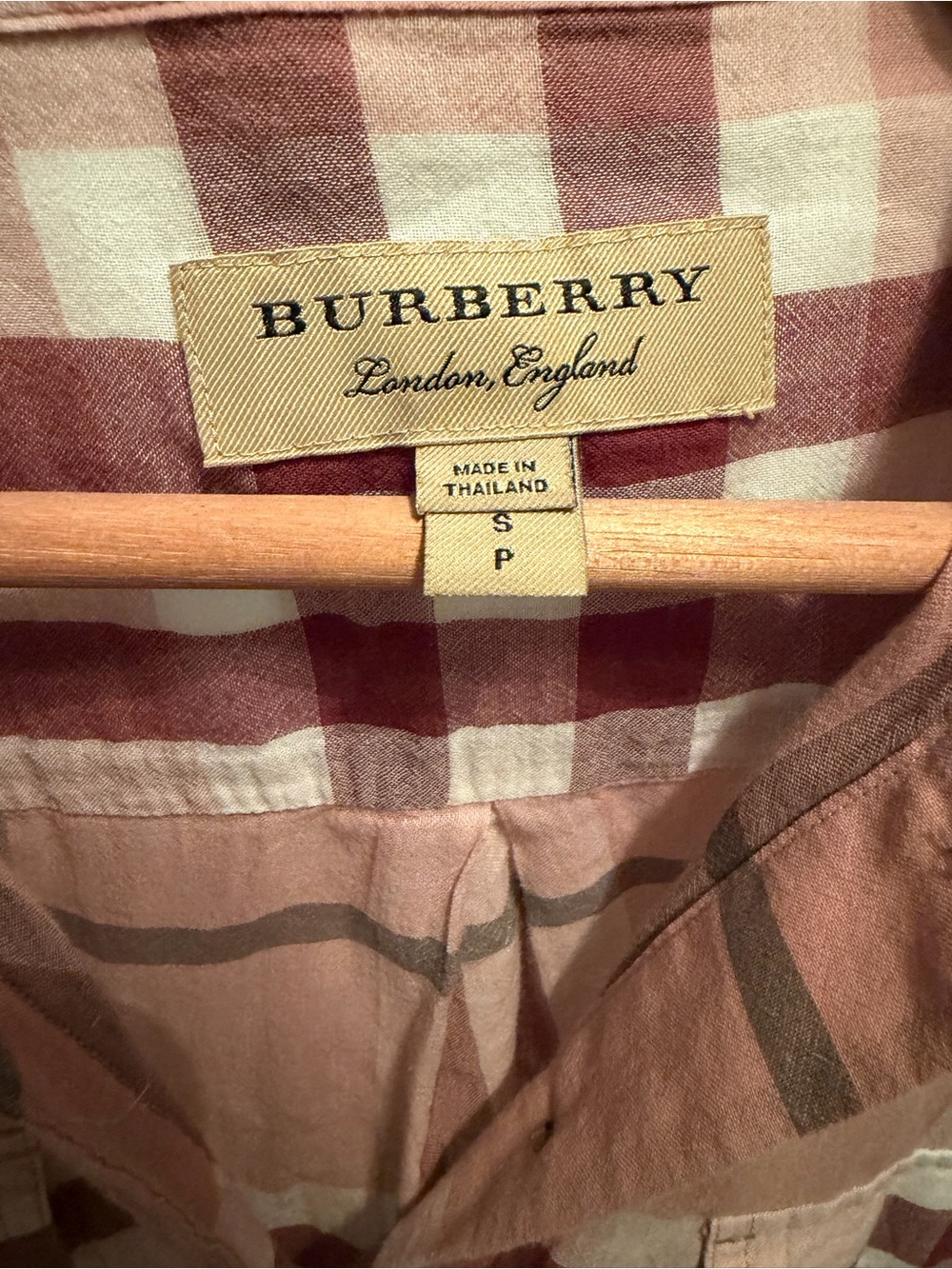 Burberry Soft Faded Pink and White Plaid Cotton Button Shirt - Picture 4 of 4